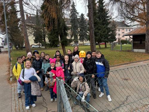 Theater_4B_2_original.JPG_original